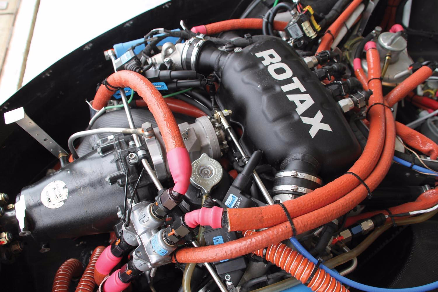 Czepiela’s Flight Test Evaluates Rotax 916 iS Engine Performance