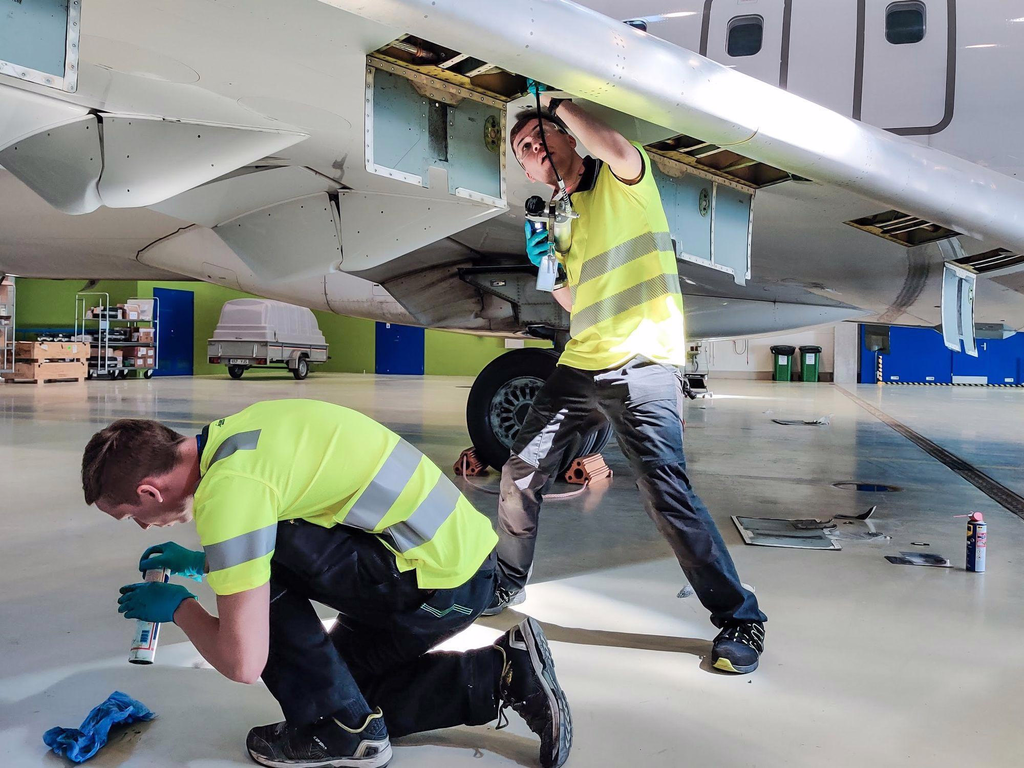 Estonia Sells Former Flag Carrier Nordica’s Fleet To U.S. Buyer