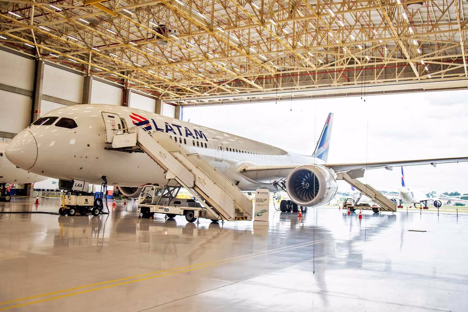 LATAM Receives First Boeing 787-9 Equipped with GEnx Engines