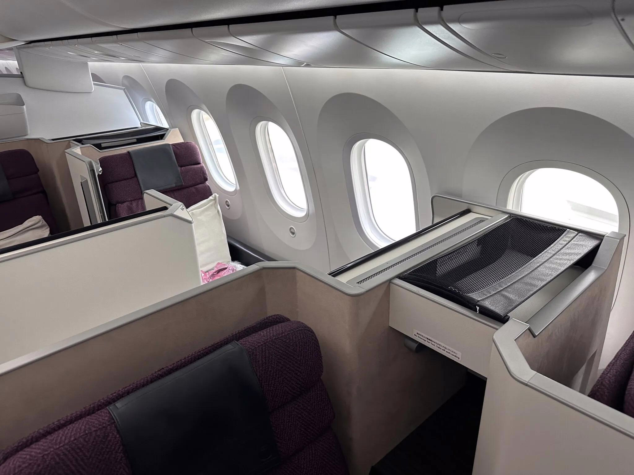 Japan Airlines to Upgrade Business Class on Boeing 787-9