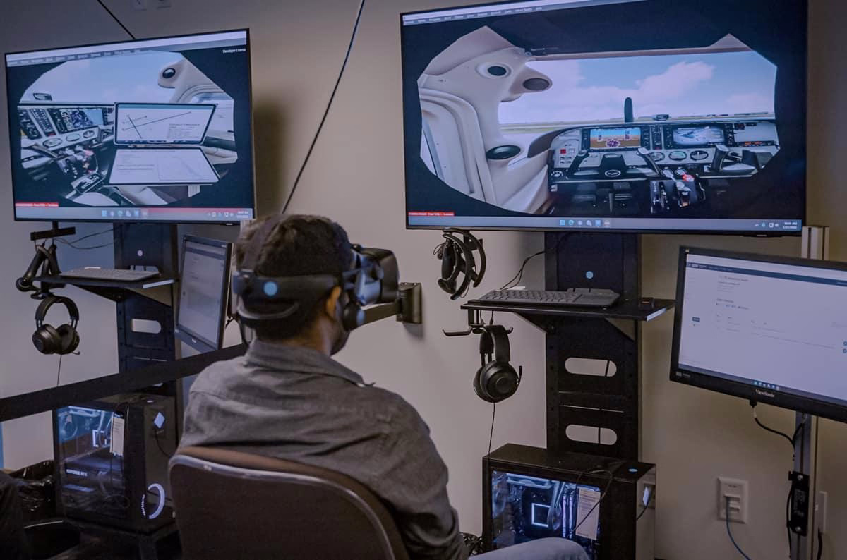 AI and Pilot Training: Intelligent Flight Simulators