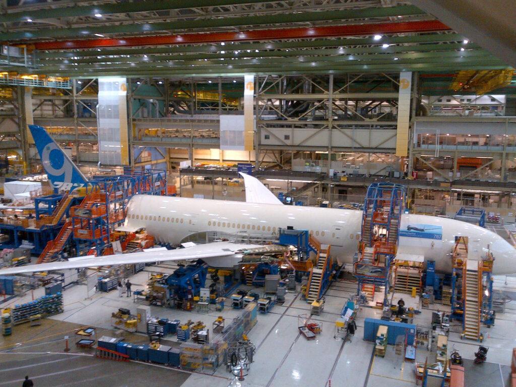 Juneyao Airlines Defers Boeing 787-9 Delivery Amid China-US Tariff Tensions