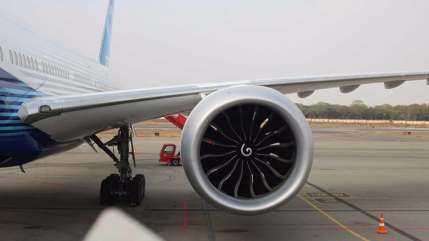PIA to Lease GE90 Engines for Boeing 777
