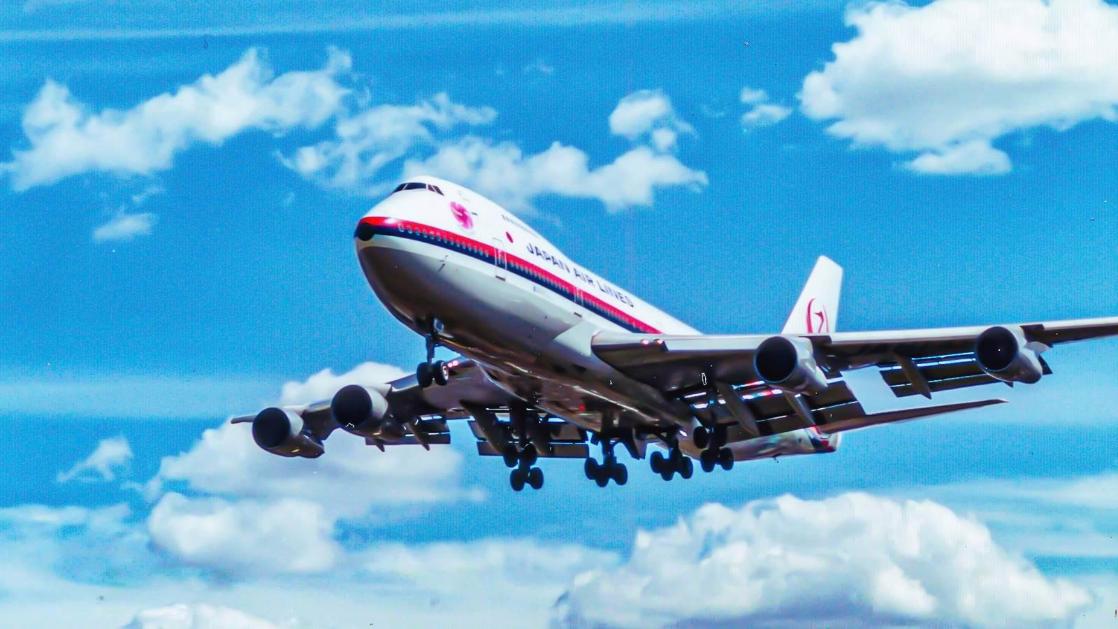 Boeing 747-200 Engine Upgrade Ends Anchorage Fuel Stop on New York–Tokyo Flights