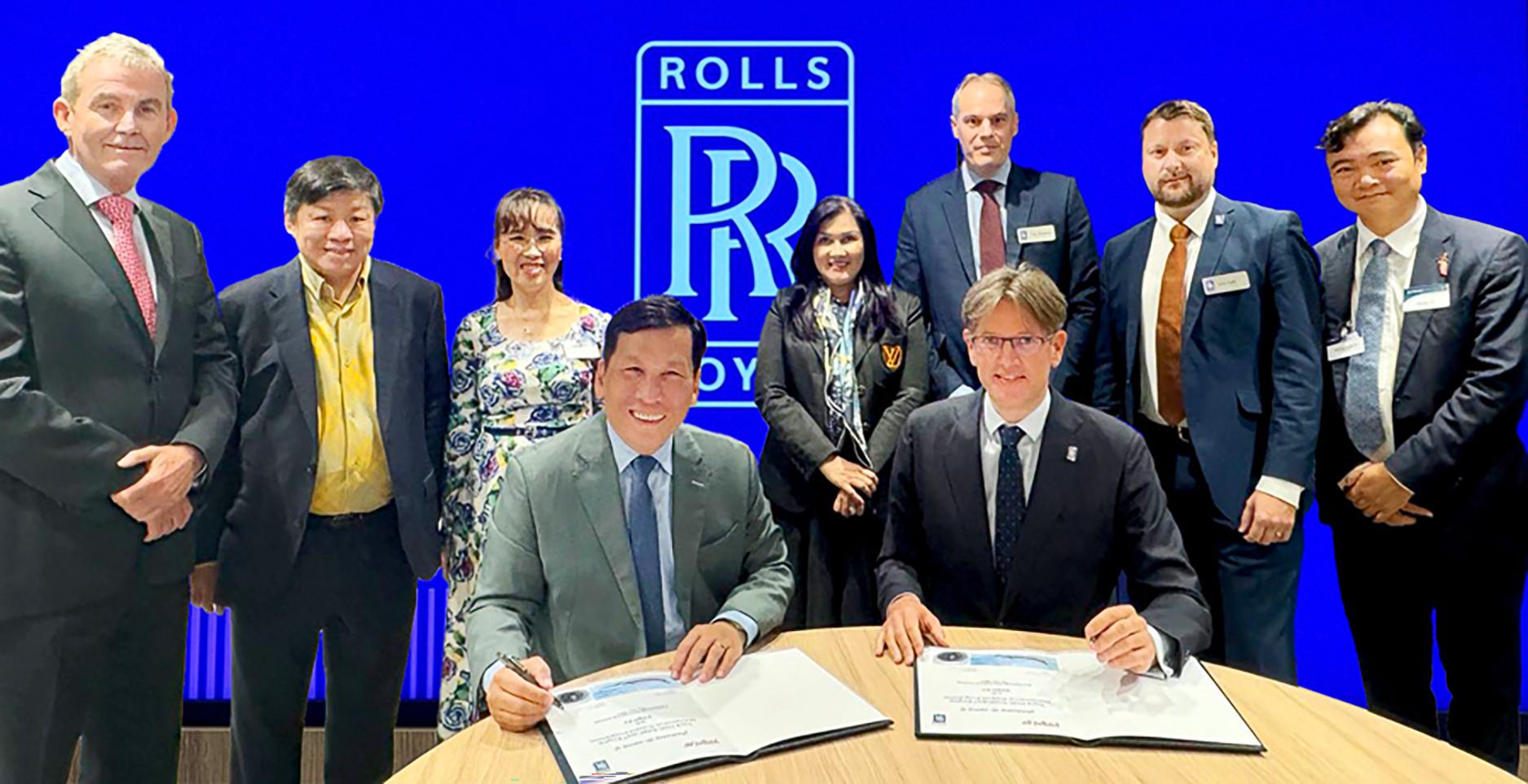 Rolls-Royce and Vietjet Sign TotalCare Agreement for Trent 700 Engines