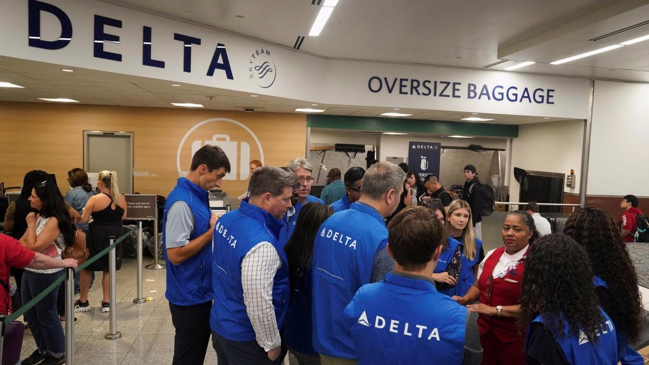 Ed Bastian Credits Employee Focus for Delta’s Recovery and Resists AI Disruption