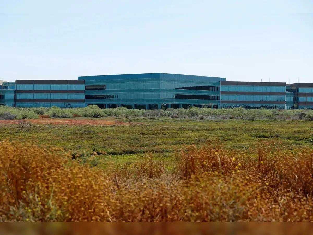 Collins Aerospace Restores Software for Airlines After Cyberattack