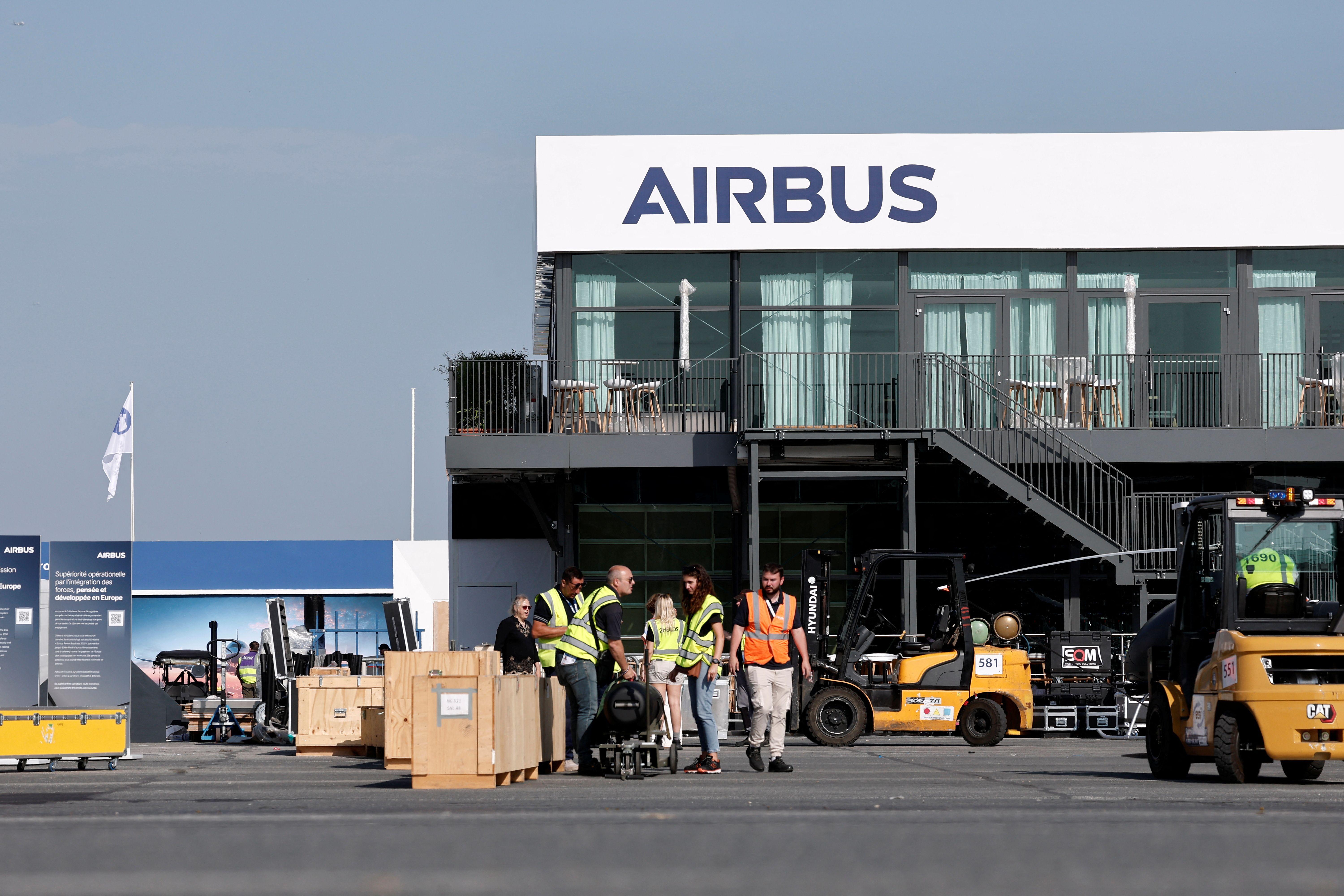 Paris Air Show 2025 Day 2: Airbus Maintains Presence Amid Quieter Activity