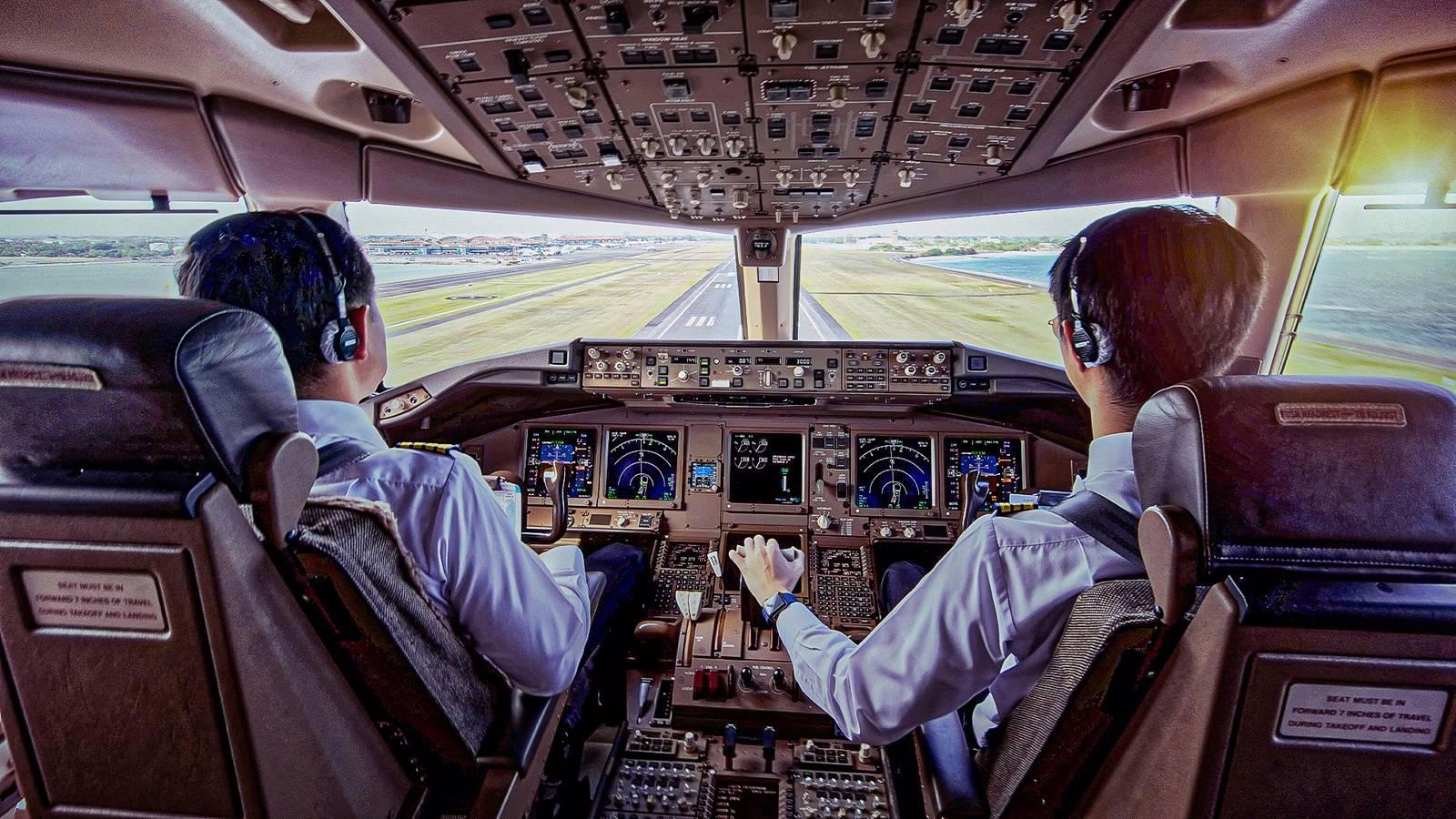 Salaries of Commercial Widebody Captains at Major U.S. Airlines