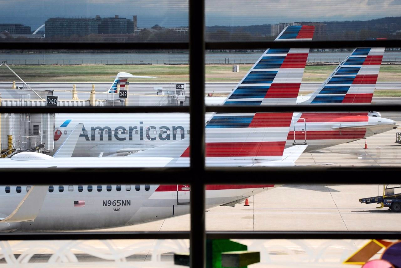 Aviation Expert Reveals Airline Fuel and De-Icing Costs Are Ten Times Higher Than Expected