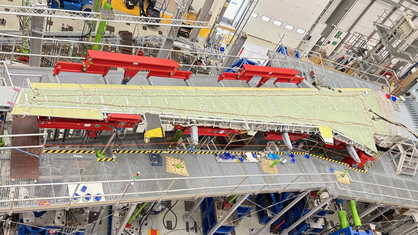 Vietjet Orders 100 Airbus Aircraft and 92 Rolls-Royce Engines