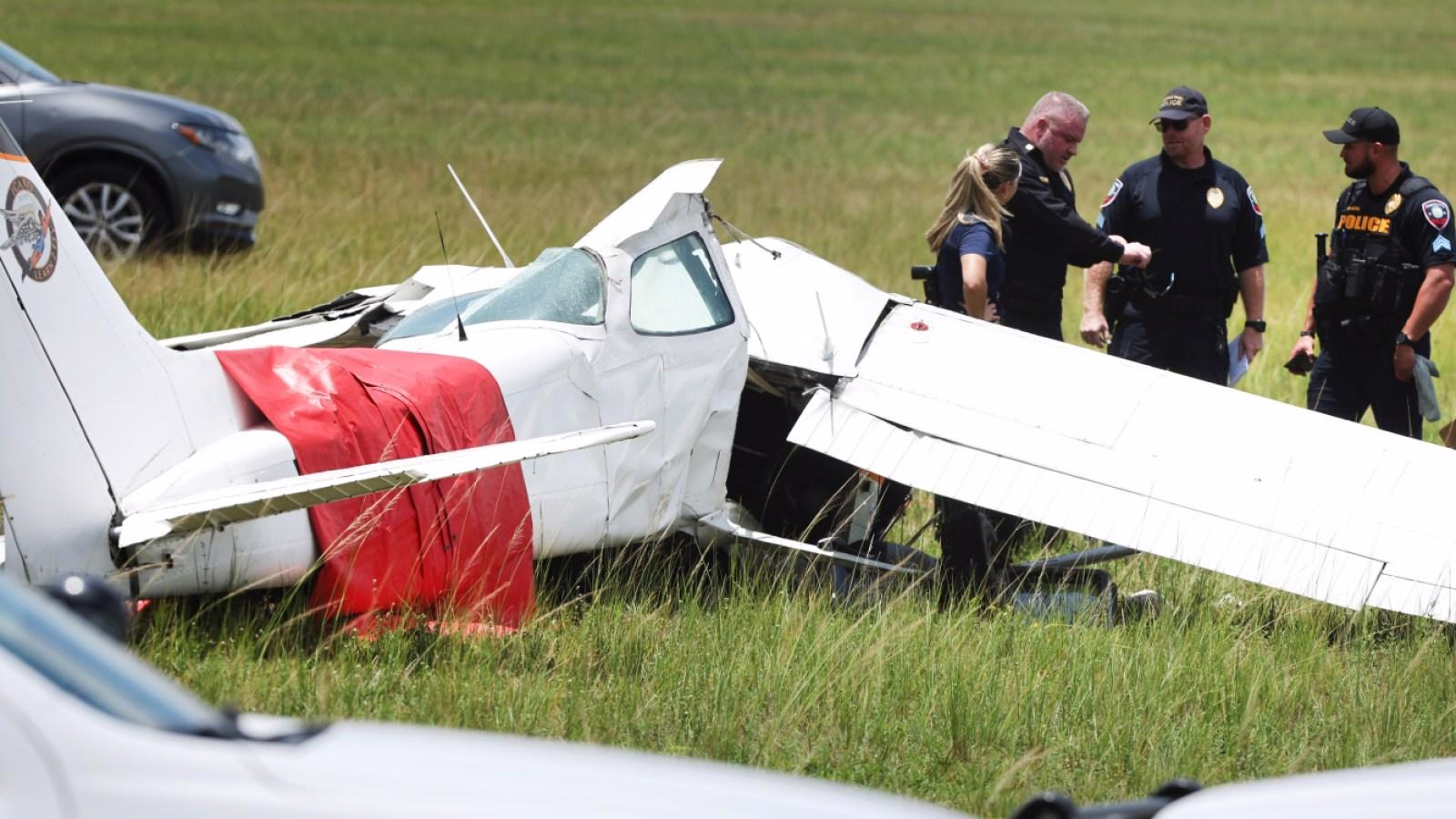 Two Small Planes in Pennsylvania Crashes Shared Engine Manufacturer, Records Show