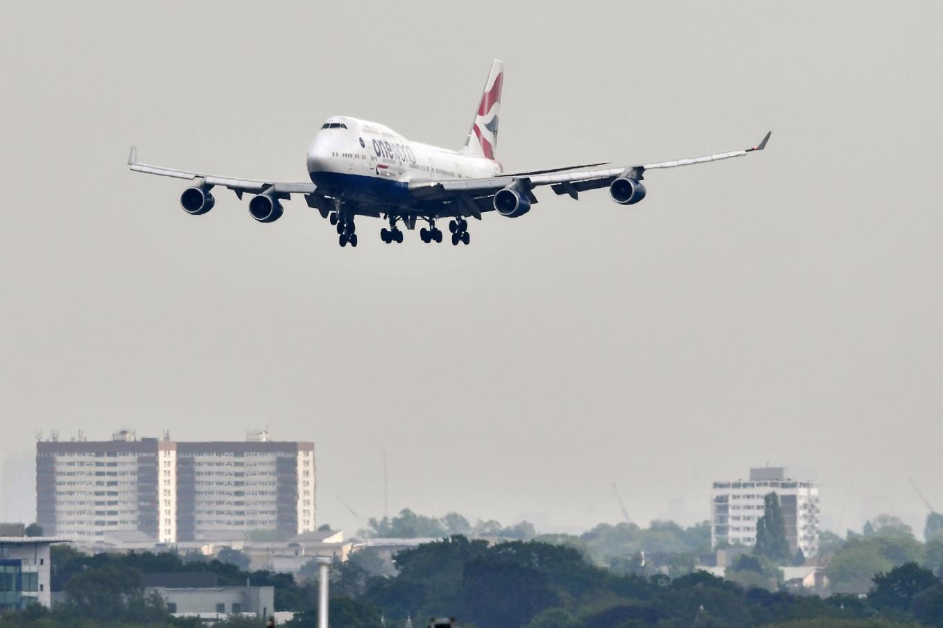 Delivery Delays Push Back Retirement of Airbus A380 and Boeing 747