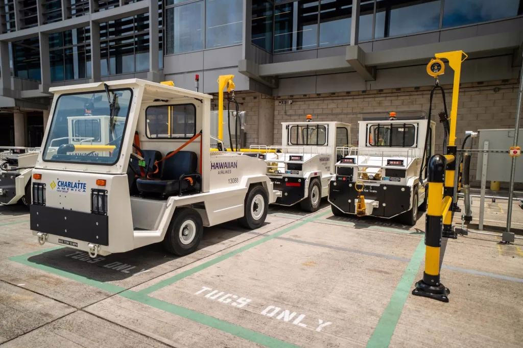 Hawaiian Airlines Introduces Electric Aircraft on Runway