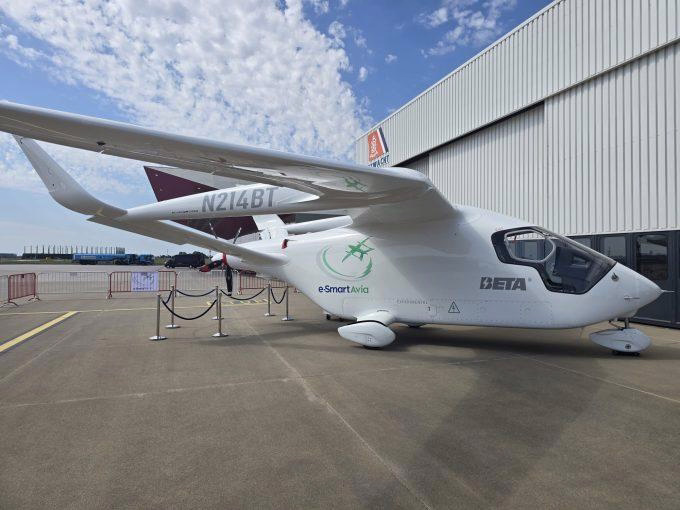 SLI and e-Smart Explore Electric Aircraft Leasing for Regional Cargo