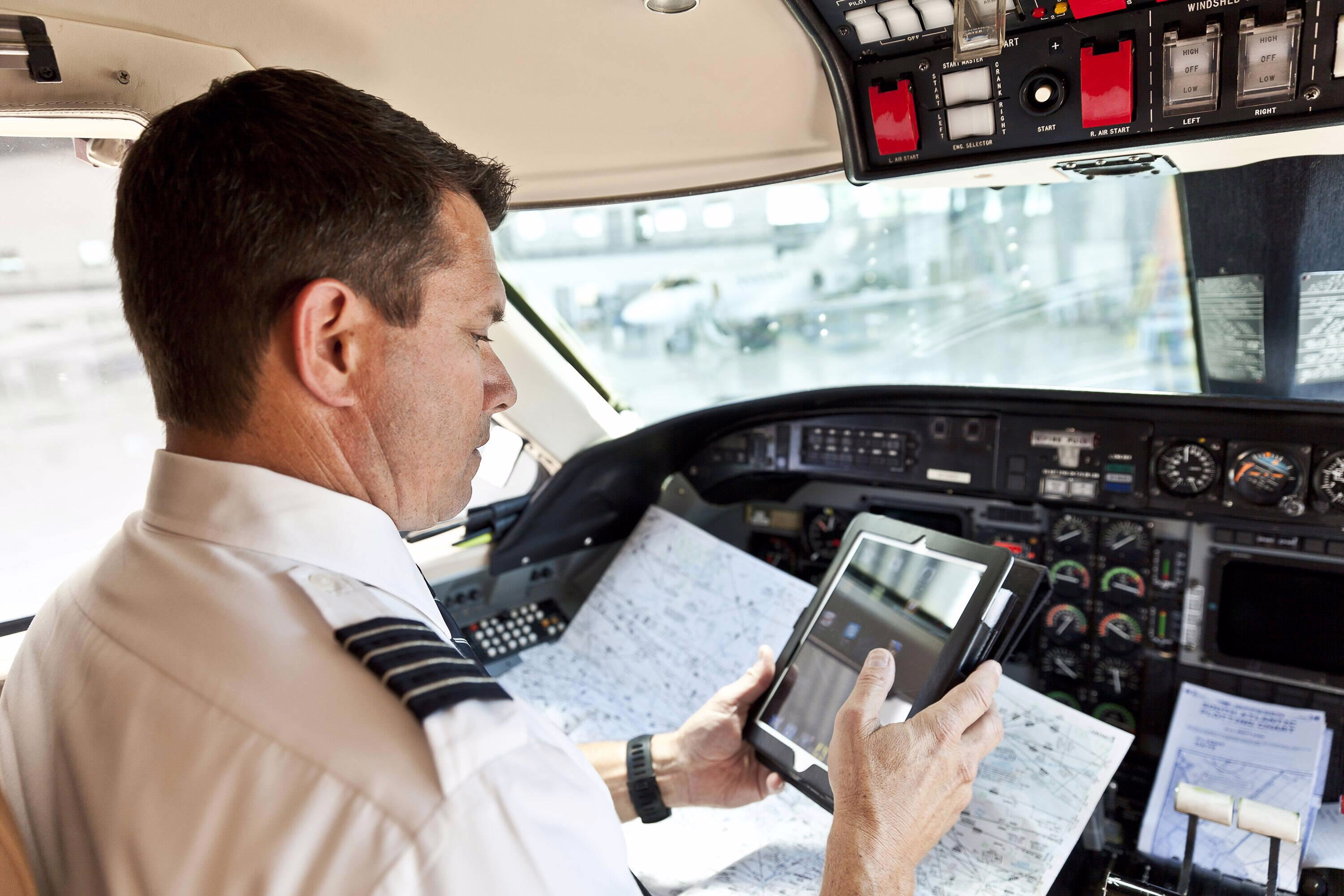 Common Pitfalls in Purchasing Business Aviation Software