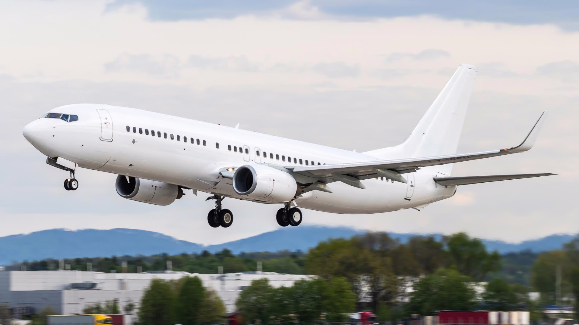 Air Sénégal’s New B737-800 Is a Repainted Wet Lease