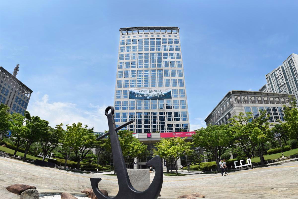 Busan Bets on Composites, AI to Enter Global Aircraft Parts Supply Chain