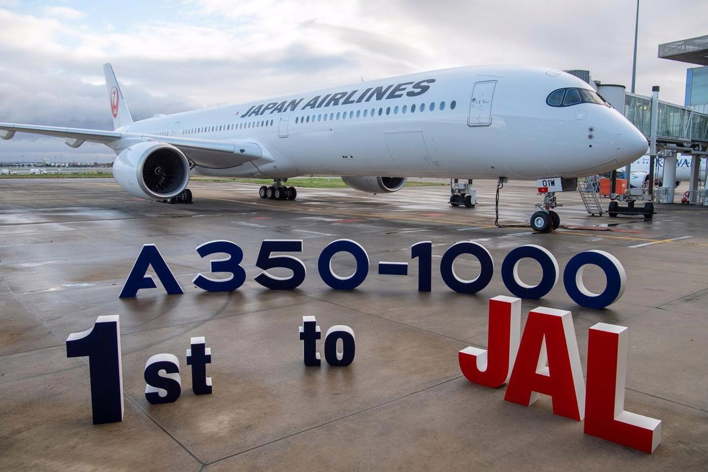 Japan Airlines Announces Fleet Expansion and Service Enhancements