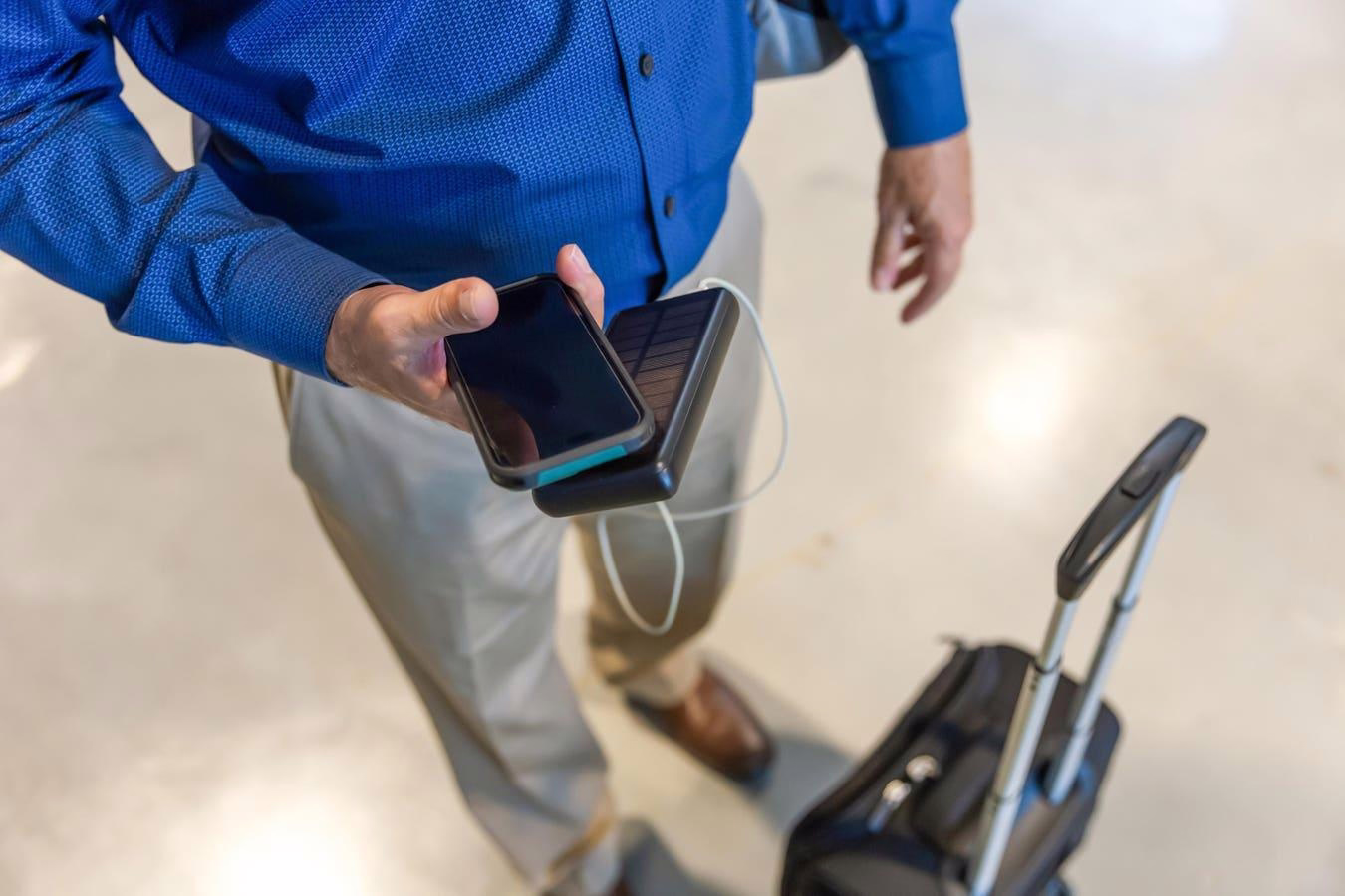Increase in Power Bank Incidents Highlights Need for Stricter Onboard Regulations