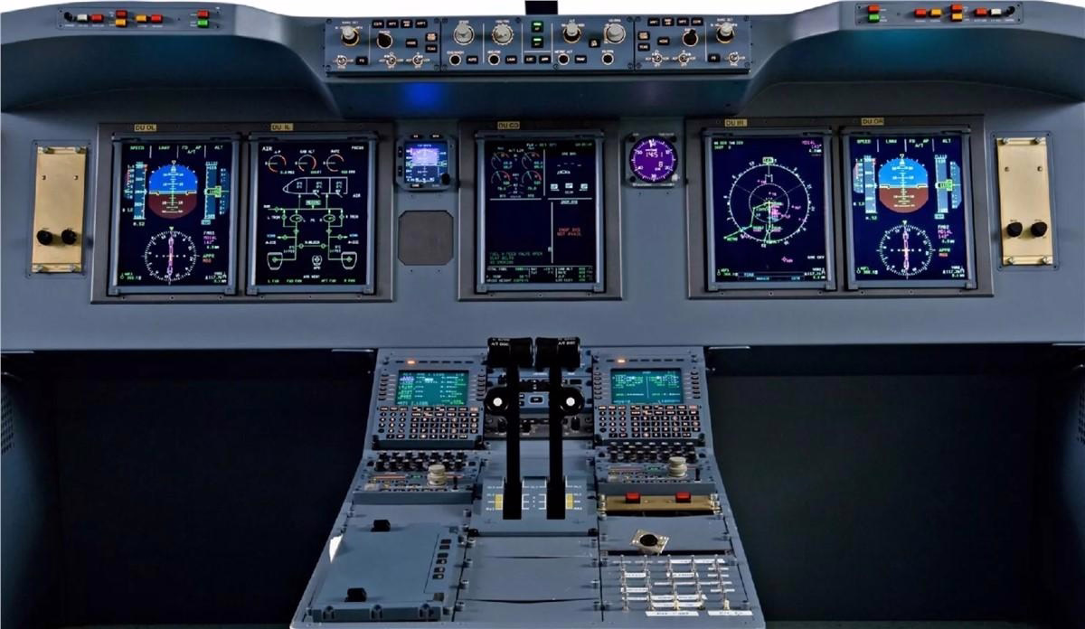 Cathay Pacific Chooses Thales for A330neo Avionics Upgrade