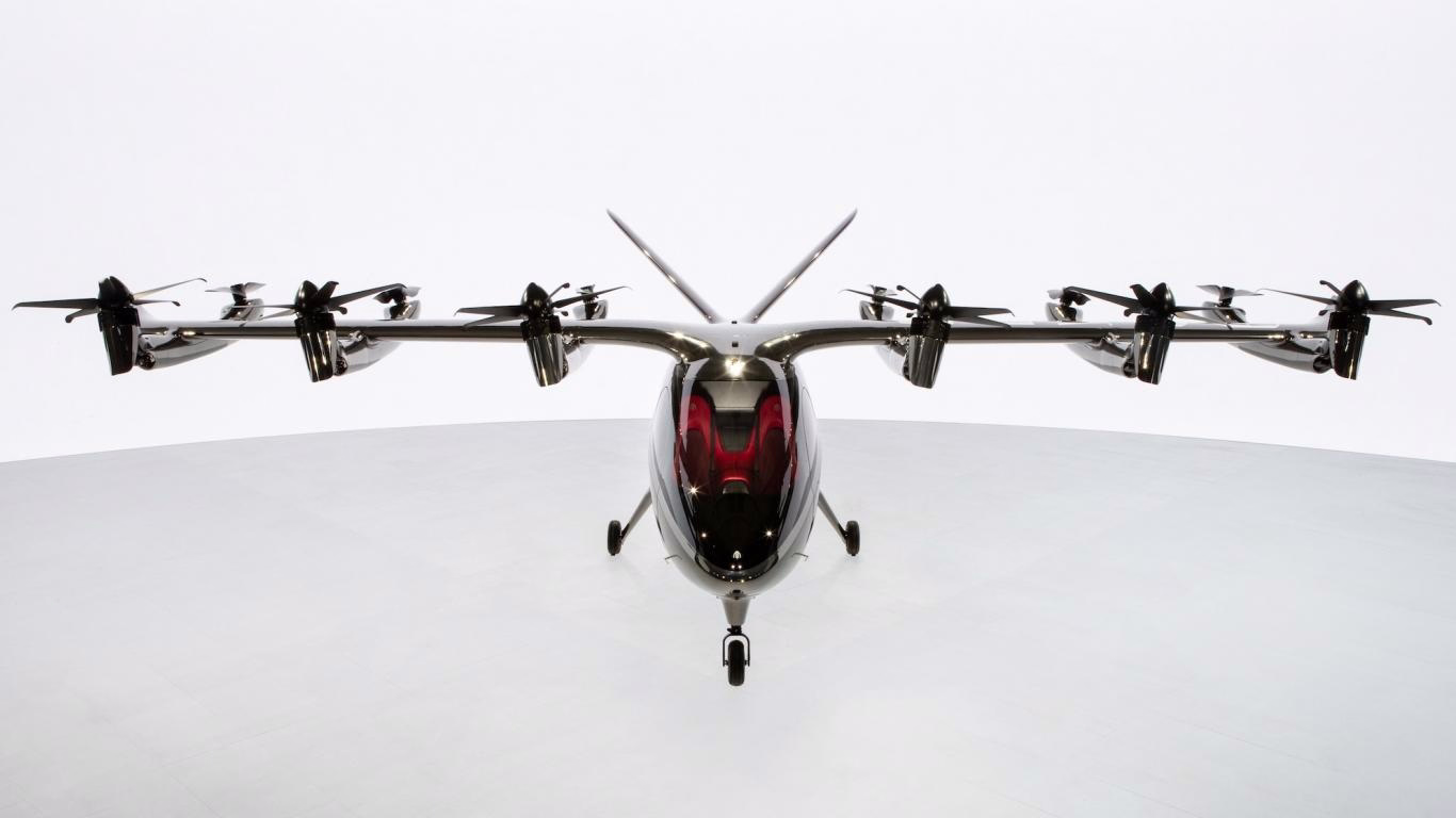 AI’s Turbulent Ascent: Why Aviation’s Tech Boom Could Ground Pilots in 2025