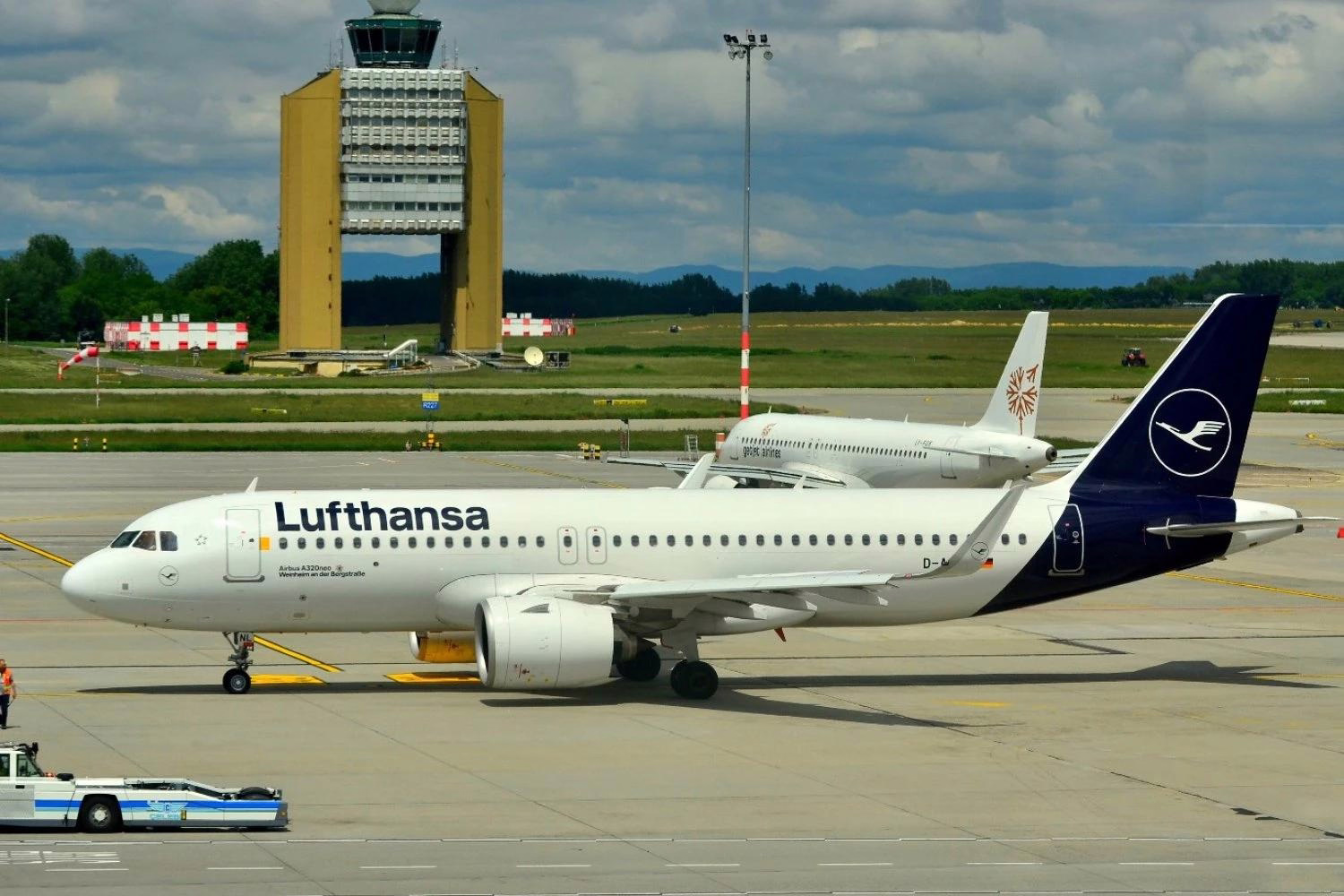 Airbus Projects Demand for 42,060 Aircraft by 2045