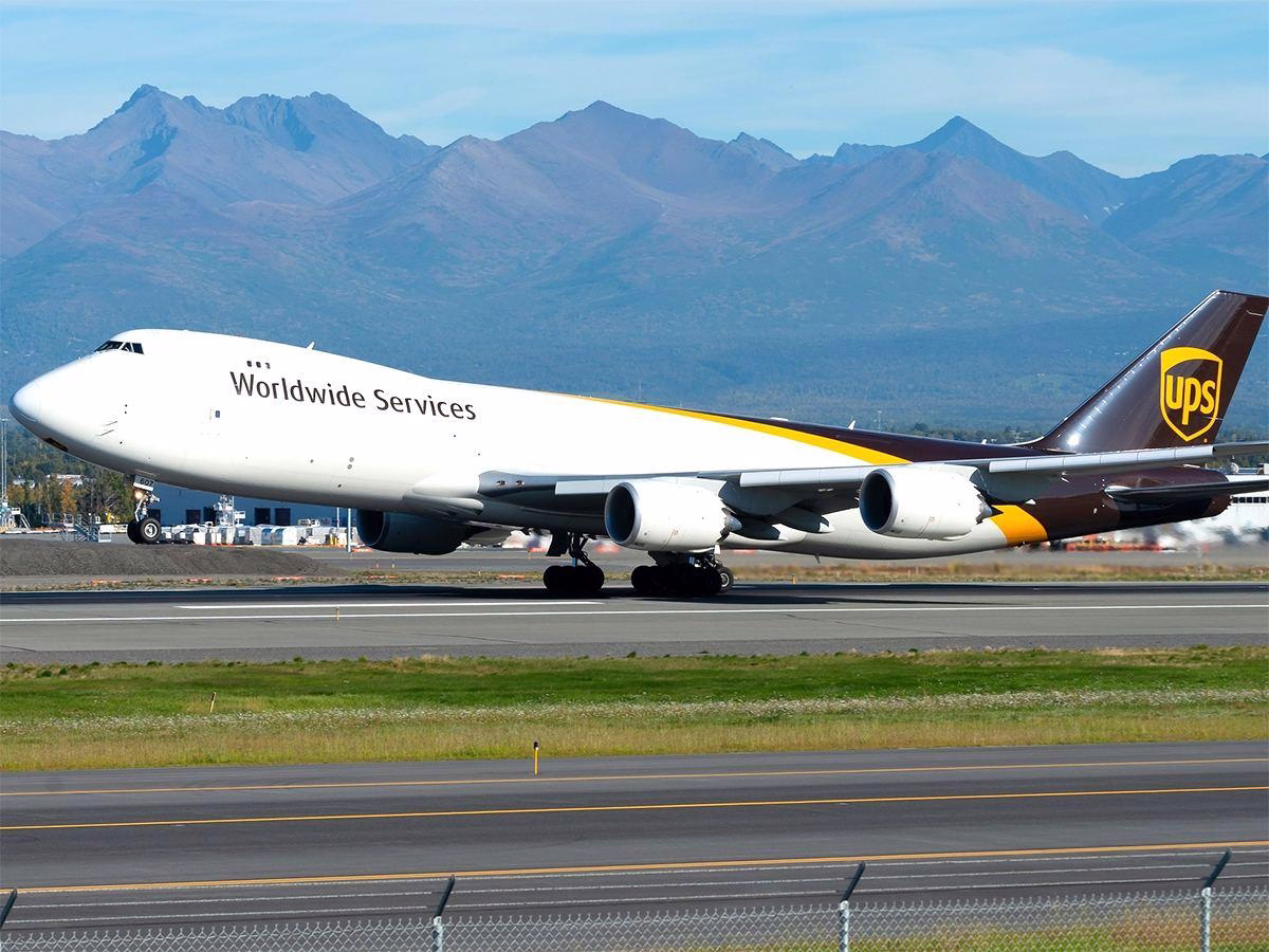 UPS 747 Sustains Engine Pod Damage in Taipei