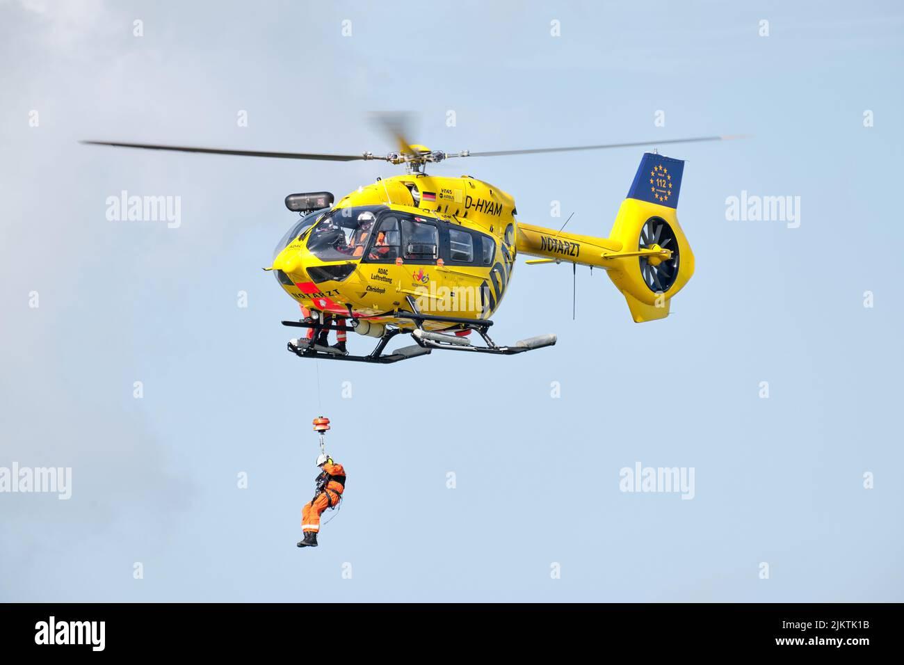 The Economics of Air Ambulance Services in Germany