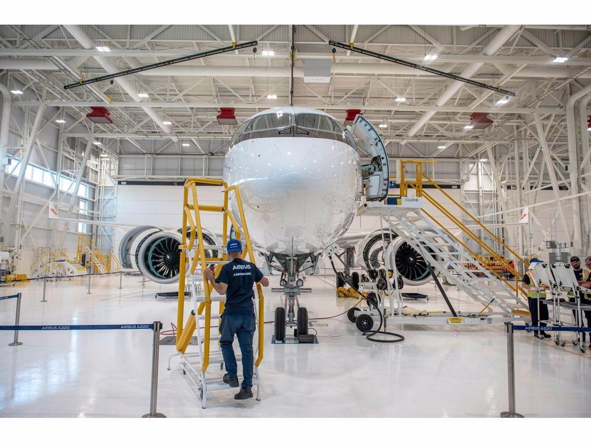 AirAsia Places Largest Order for 150 Airbus A220 Aircraft