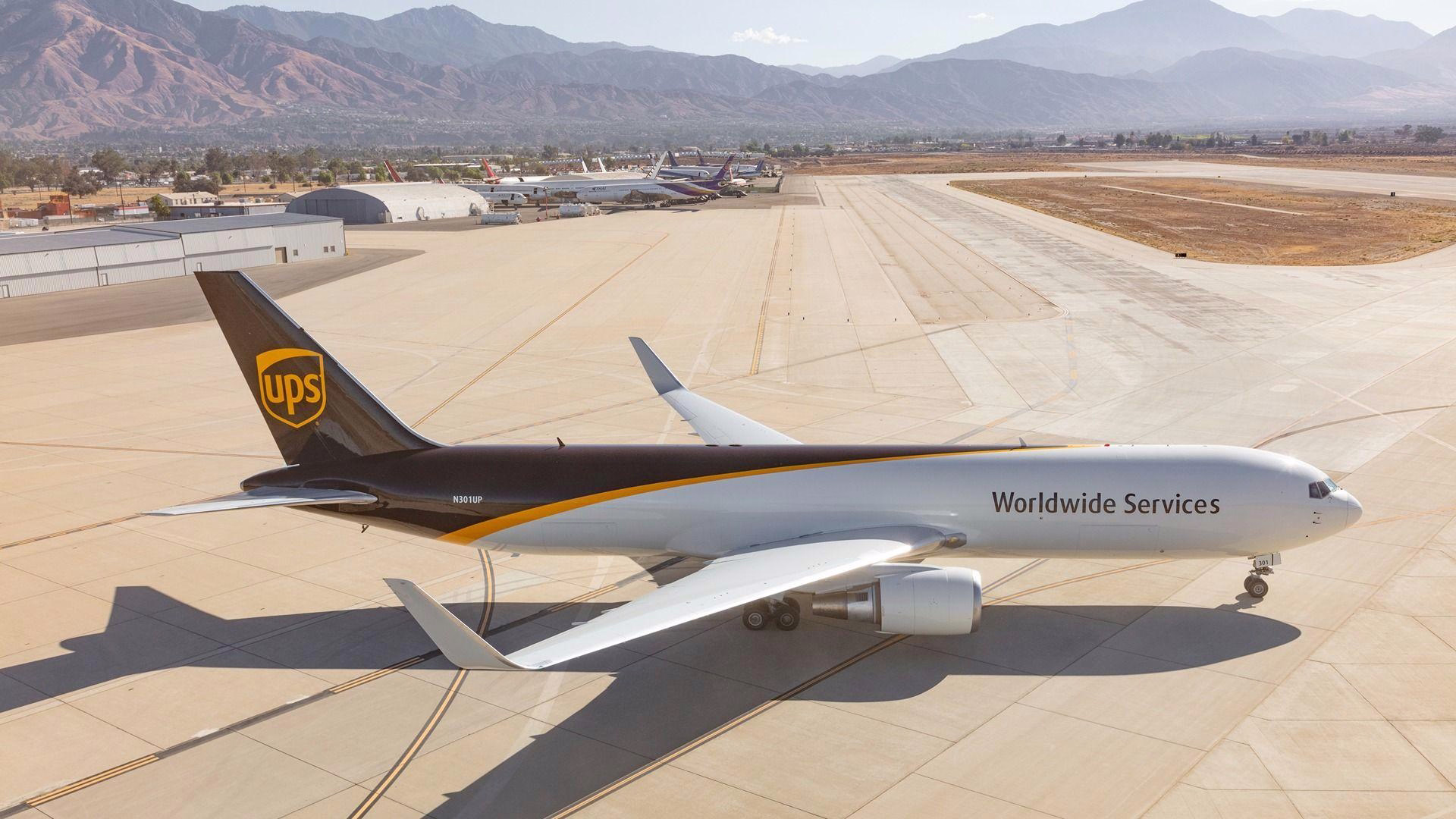 UPS Boeing 767 Lands Safely in Denver After Instrument Failure