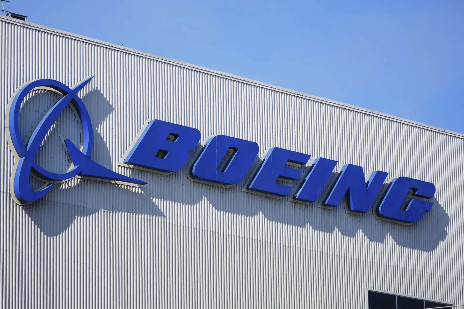 Boeing Maintains Delivery Pace with 303 Aircraft Orders in May