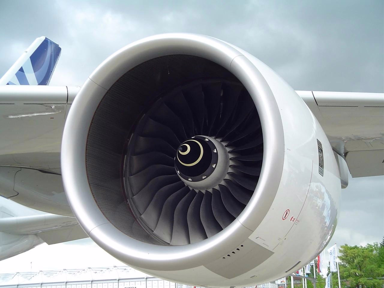 Rolls-Royce Introduces LessorCare+ Program with Avolon as First Partner